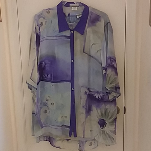 Nino Wong Dresses & Skirts - Nino Wong Floral Tunic and Skirt Set